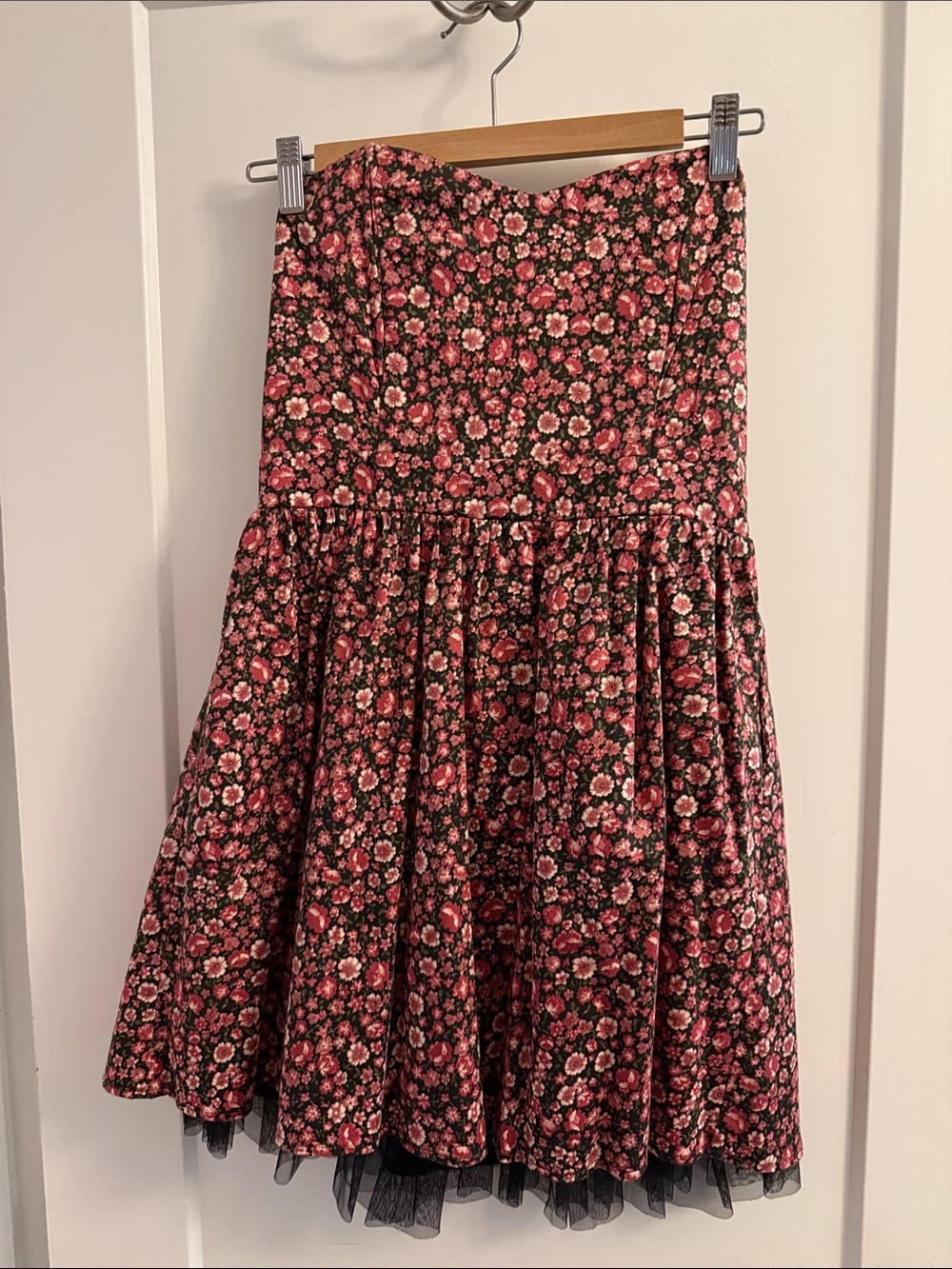Sound & Matter Floral strapless dress in Pink and Black